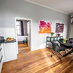 6 130 M2 Wundervoll Sanierte Zentral Ruhig Hochwertig Appartement Brunsbuttel
