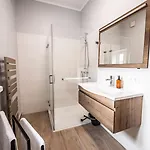 Appartement 6 130 M2 Wundervoll Sanierte Zentral Ruhig Hochwertig *