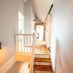 6 130 M2 Wundervoll Sanierte Zentral Ruhig Hochwertig *