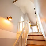 6 130 M2 Wundervoll Sanierte Zentral Ruhig Hochwertig