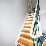 6 130 M2 Wundervoll Sanierte Zentral Ruhig Hochwertig *