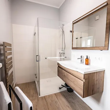 Apartamento 6 130 M2 Wundervoll Sanierte Zentral Ruhig Hochwertig *