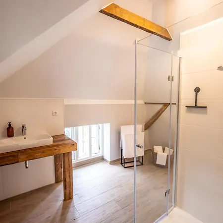 Apartamento 6 130 M2 Wundervoll Sanierte Zentral Ruhig Hochwertig Brunsbuttel