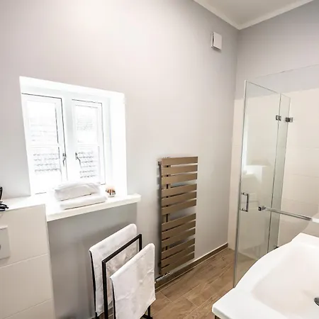 6 130 M2 Wundervoll Sanierte Zentral Ruhig Hochwertig Apartamento Brunsbuttel