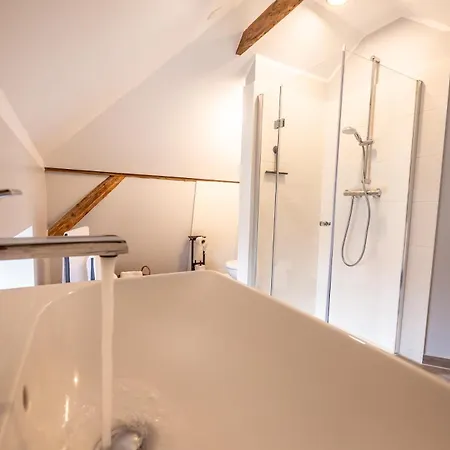 Apartamento 6 130 M2 Wundervoll Sanierte Zentral Ruhig Hochwertig Brunsbuttel
